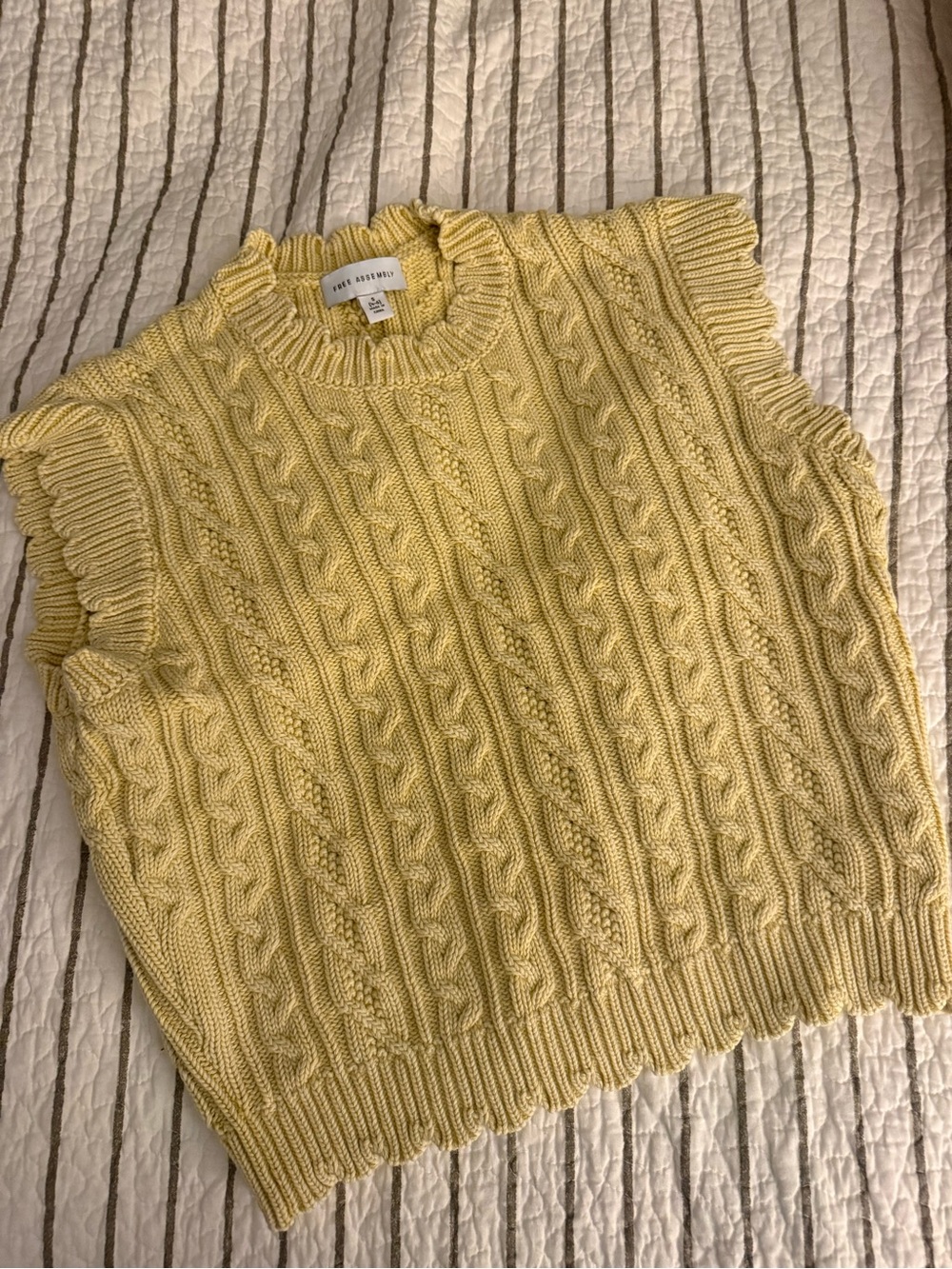 Sleeveless Cable-Knit Crewneck Top